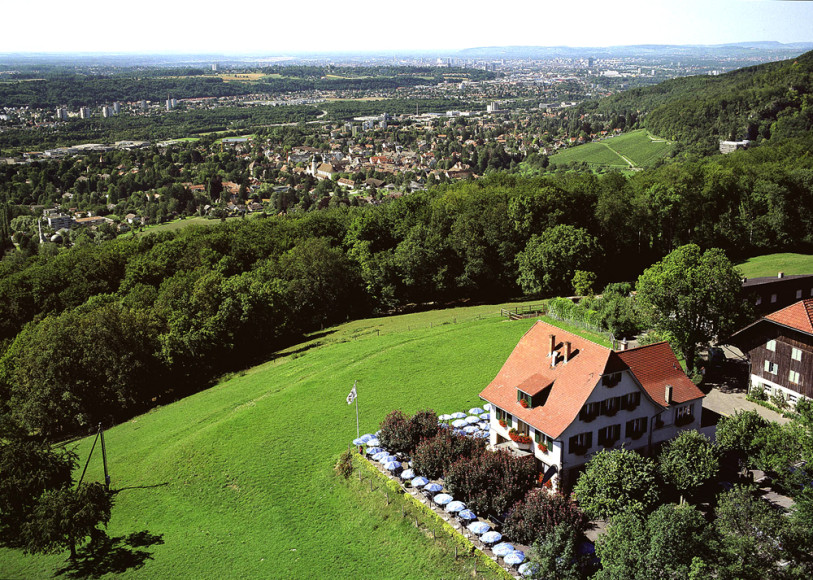 Restaurant_Schlosshof_Dornach_Umgebung